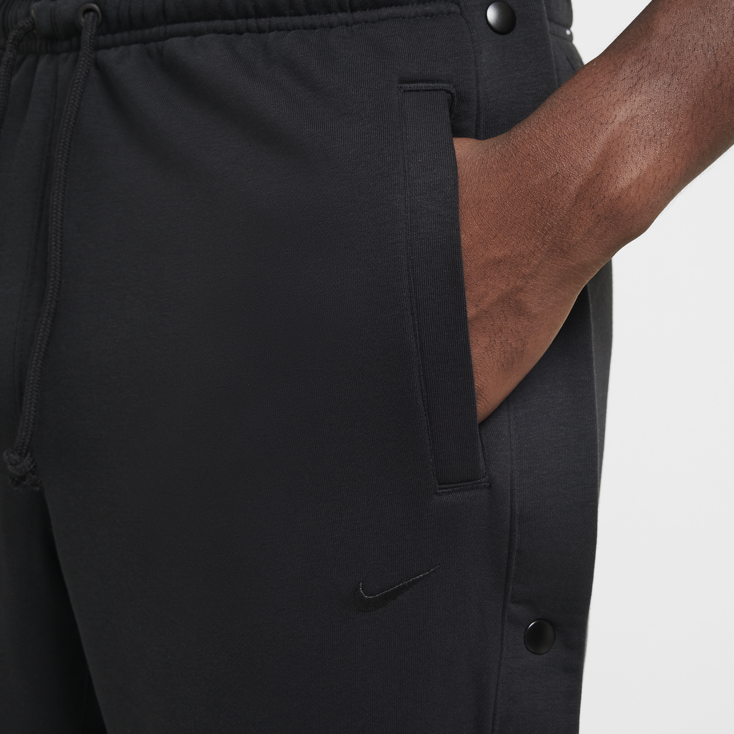 Träningsbyxor Nike LeBron Standard Issue Therma-FIT Men's Basketball Pants Svart | FZ1036-010, 1