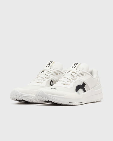 Sneakers och skor On Running THE ROGER Pro 2 Vit | 3ME10300108, 1