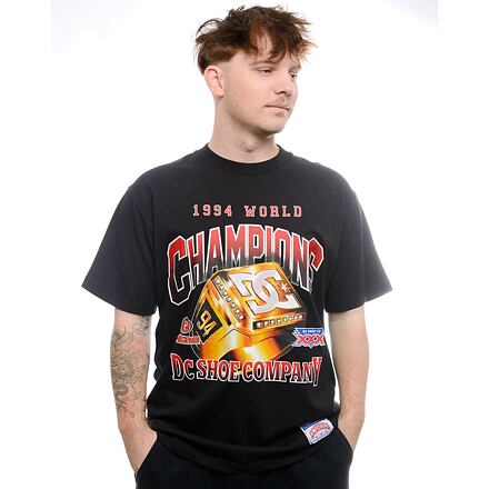 T-shirt DC DC Champion Ring T-Shirt Size L Svart | ADYZT05430-KVJ0, 0