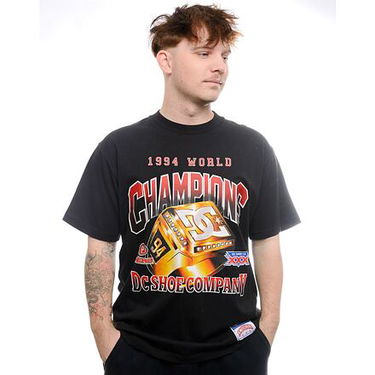 T-shirt DC DC Champion Ring T-Shirt Size L Svart | ADYZT05430-KVJ0, 0