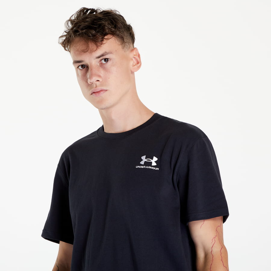 T-shirt Under Armour EMB Heavyweight Svart | 1373997-001, 1