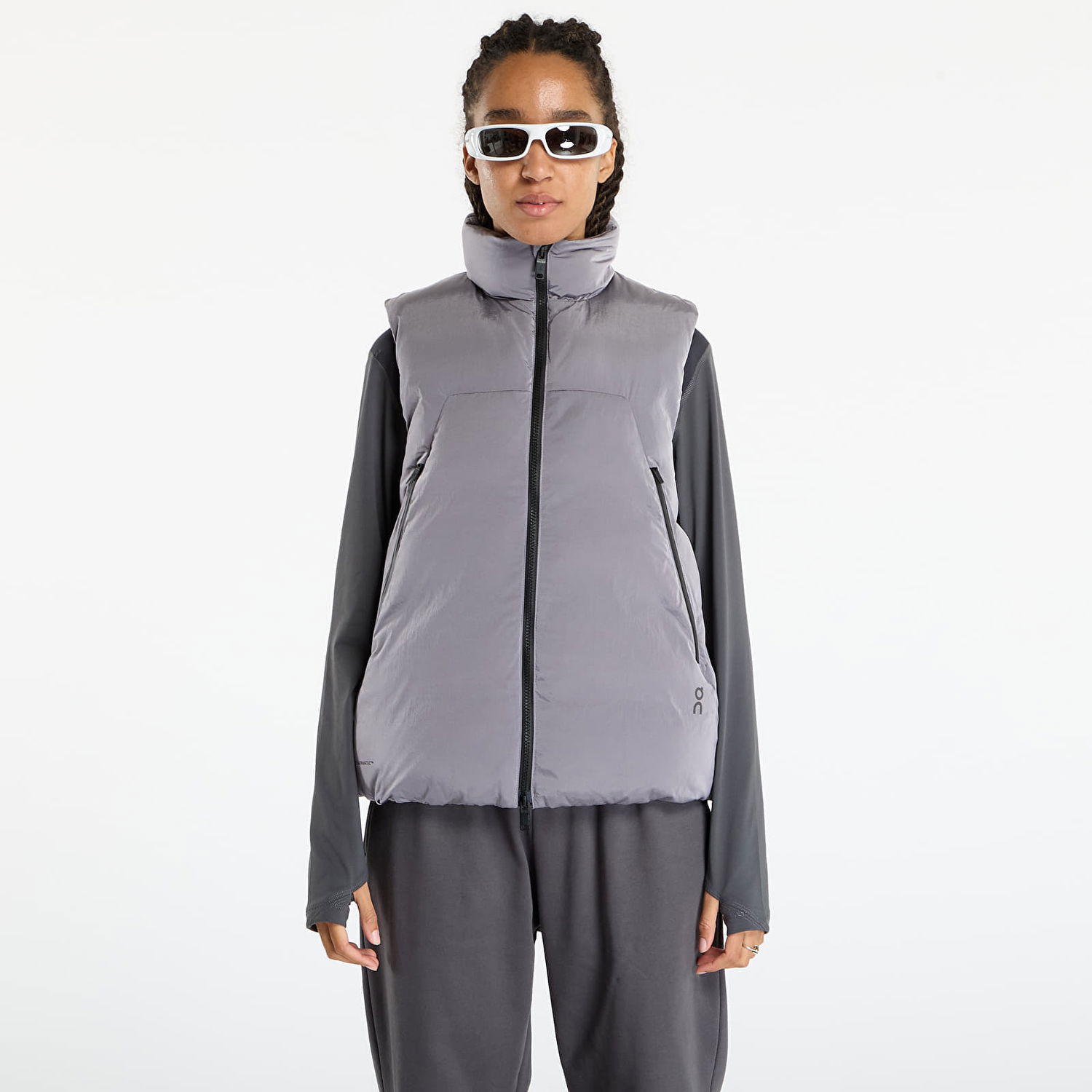 Väst On Running All-Day Puffer Vest Grå | 1WF30490174 W, 0