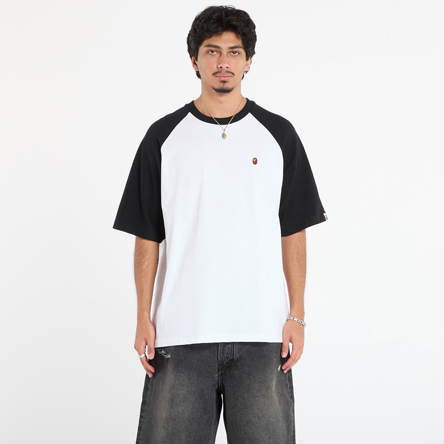 T-shirt BAPE One Point Relaxed Fit Raglan Tee Svart | 001CSL801306MWHT, 0