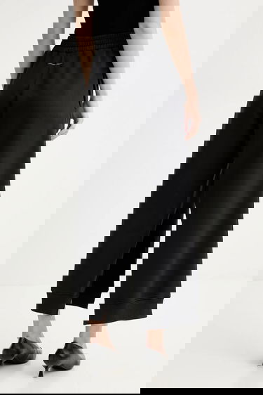 Träningsbyxor Maison Margiela MM6 Maison Margiela Print Sweatpants Svart | S52KA0527.M25012, 2