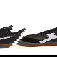 Trainer