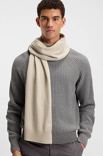Halsduk BOSS Ribbed-hem plain-knit scarf with woven logo badge Beige | 50522445, 1