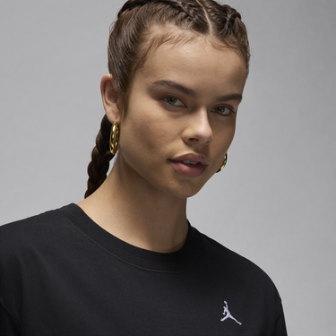 T-shirt Jordan Jordan Essentials Svart | HJ5490-010, 2