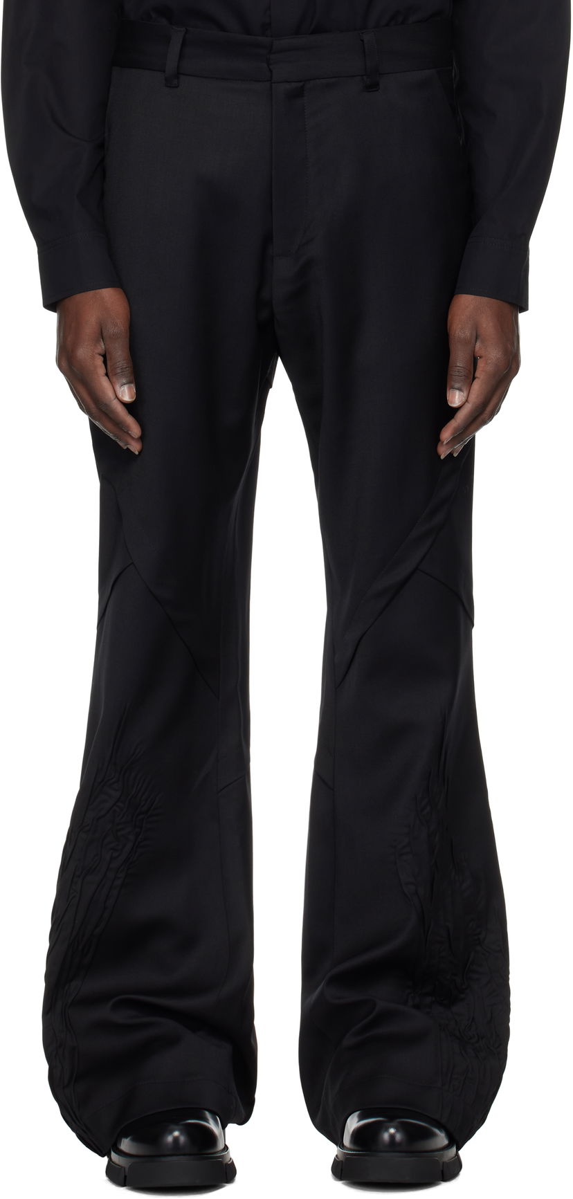 Byxor HELIOT EMIL Heliot Emil Inertia Flared Trousers Svart | PRESS25_M_10_188_BLK01