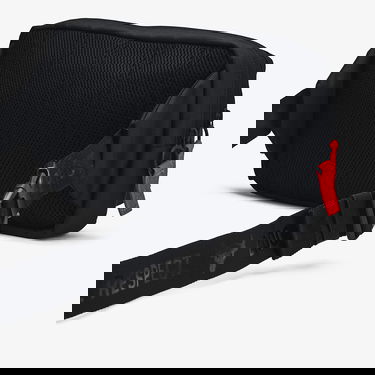 Midjeväska Under Armour Project Rock Waist Bag Svart | 1376457-001, 2