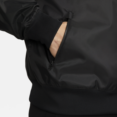 Jacka Nike Liverpool FC Sport Essentials Windrunner Jacket Svart | FD8374-010, 3