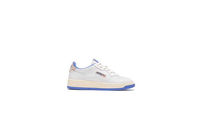 Sneakers och skor Autry Autry Action Medalist Low Vit | AULMVS01