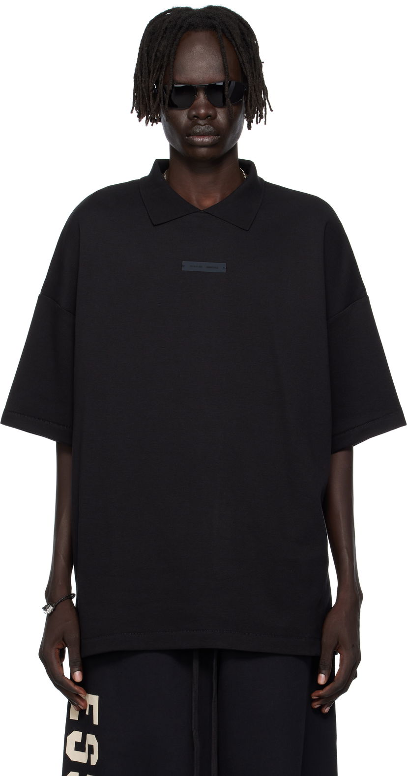Polotröja Fear of God ESSENTIALS 90s Fit Piqué Polo Svart | 125SP254400F
