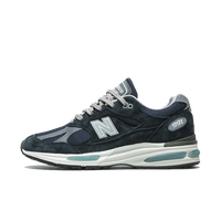 991v2 Made in UK "Dark Navy"