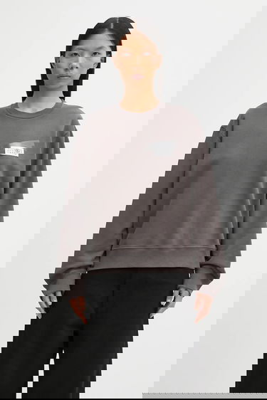 Sweatshirt Maison Margiela MM6 Maison Margiela Crewneck Sweatshirt with Appliqué Grå | S62GU0143.M25024.810, 0