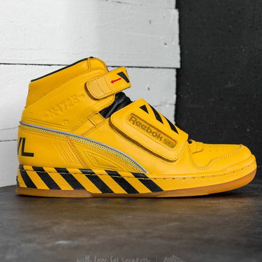 Sneakers och skor Reebok Alien Stomper "Final Battle" Pack Black and Yellow Flerfärgad | CN2182, BS8882, 5