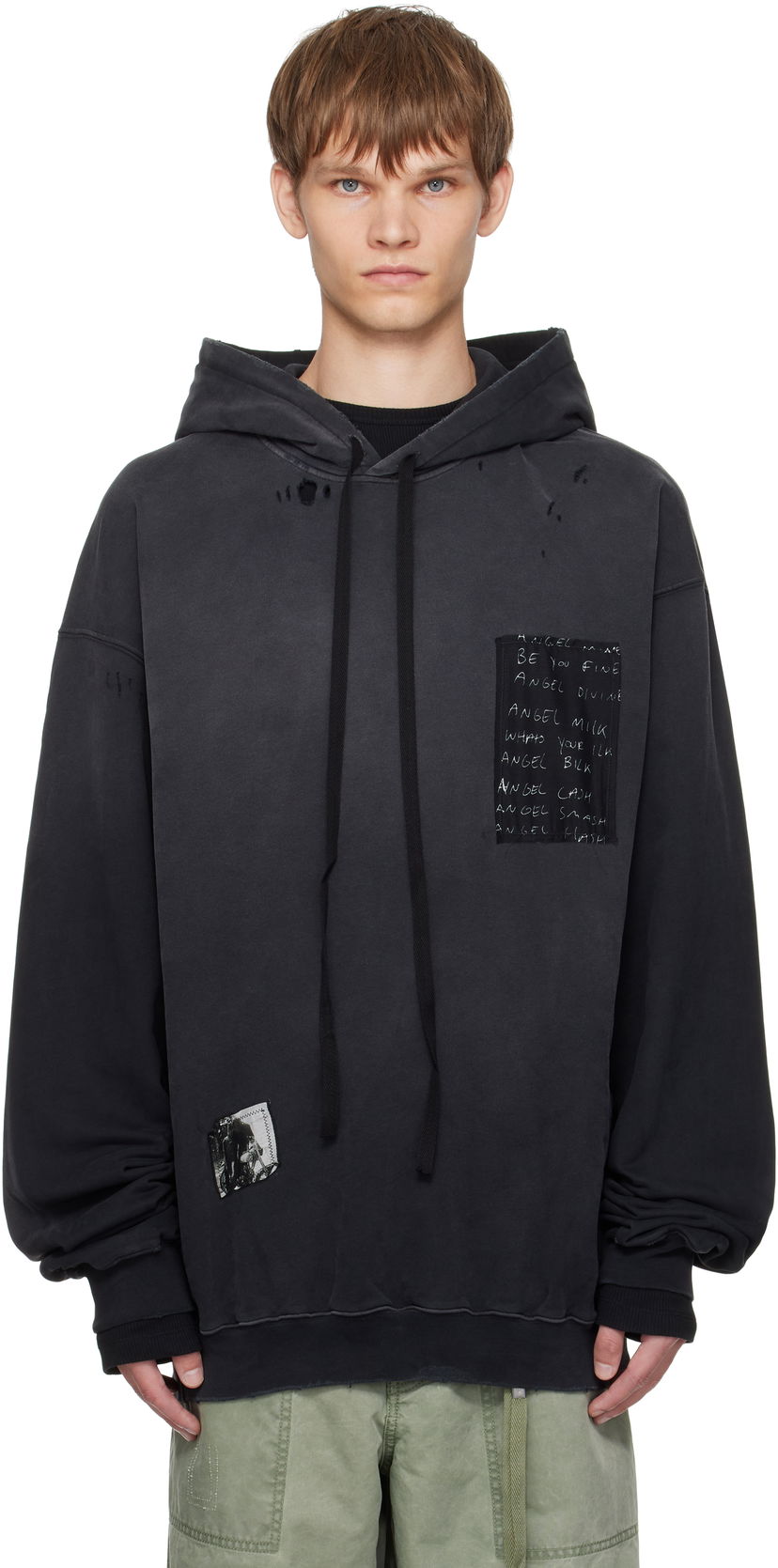 Sweatshirt Ann Demeulemeester Ann Demeulemeester Ollie High-Comfort Hoodie with Printed Patches Svart | B0013214-FA639-098