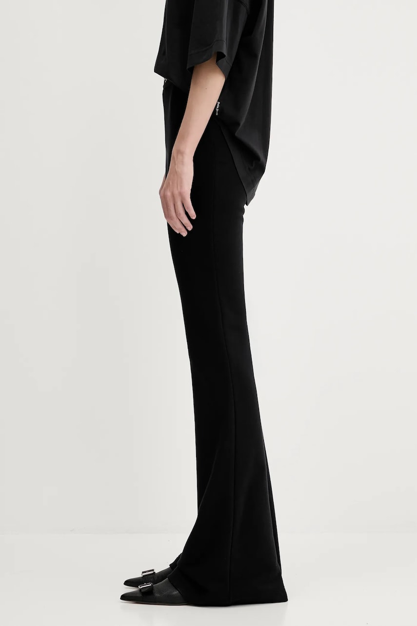 Damasker Palm Angels Palm Angels Classic Logo Tape Flare Pants Svart | PWCH017C99FLE0011010, 1