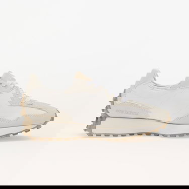 Sneakers och skor New Balance Women's WS327KG in Sea Salt, Size UK 4 | END. Clothing Vit | WS327KG, 2