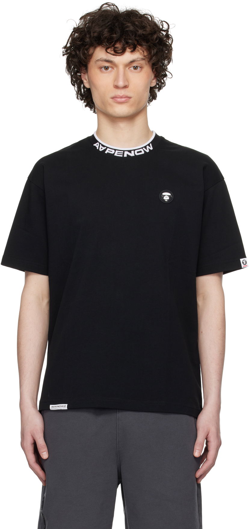 T-shirt AAPE by A Bathing Ape AAPE by A Bathing Ape 'AAPE Now' Moonface Logo T-Shirt Svart | AAPTEM1604XXNBKX