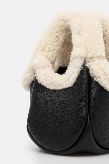 Tygpåse Coperni Mini Shearling Bucket Bag Svart | COPBA69840S, 2
