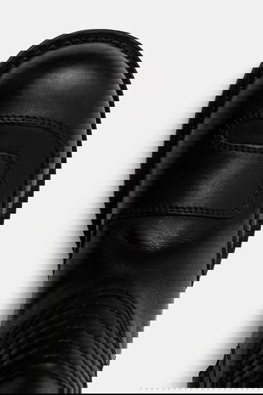 Sneakers och skor Maison Margiela MM6 Maison Margiela Tall Leather Boots with Buckle and Flat Heel Svart | S66WW0100.P7431.T8013, 3