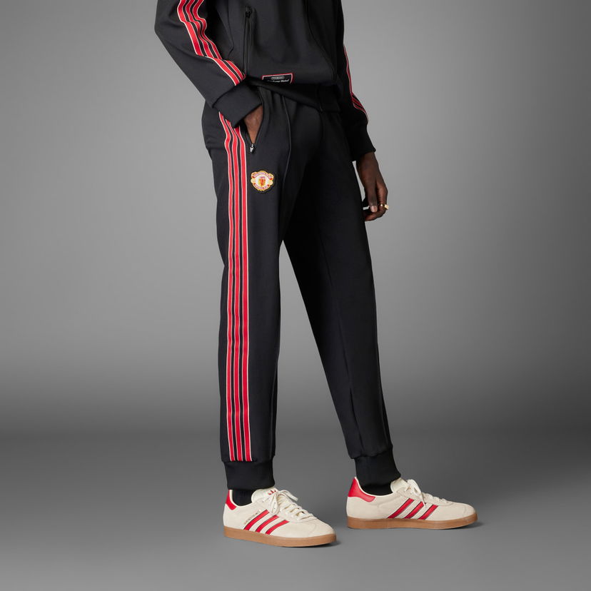 Träningsbyxor adidas Performance Manchester United Terrace Icons Track Pants Svart | JF0359