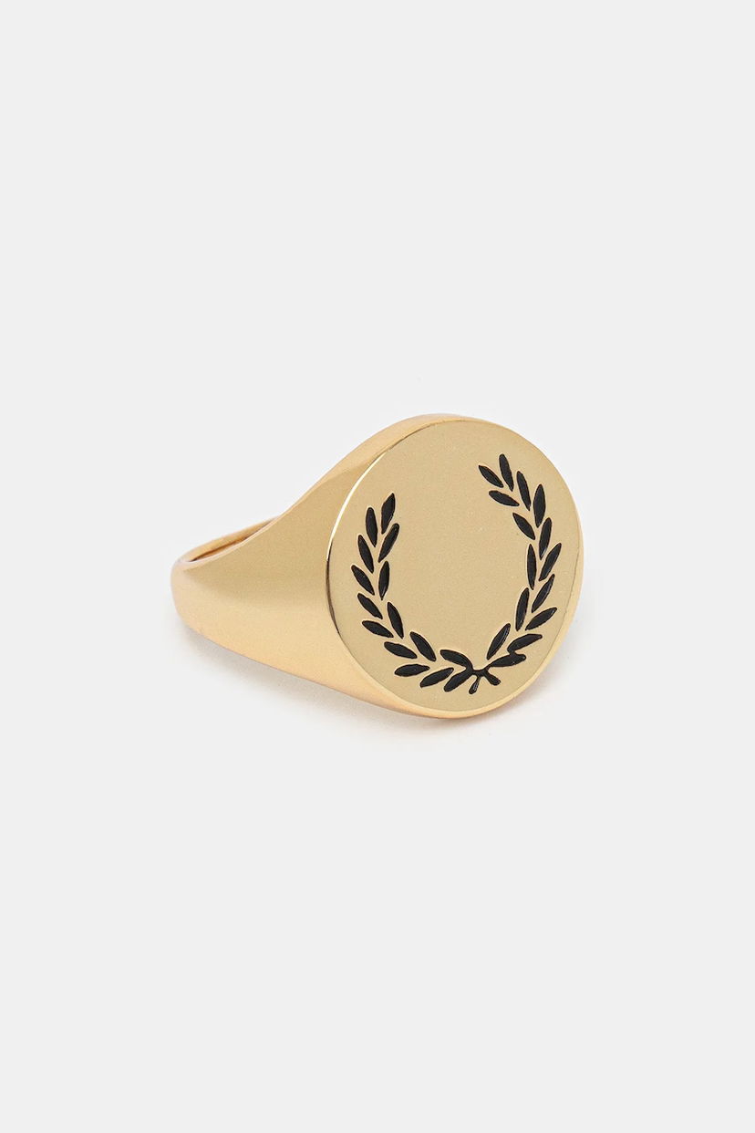 Ringa Fred Perry Fred Perry Laurel Wreath Signet Ring Metallisk | MS8703