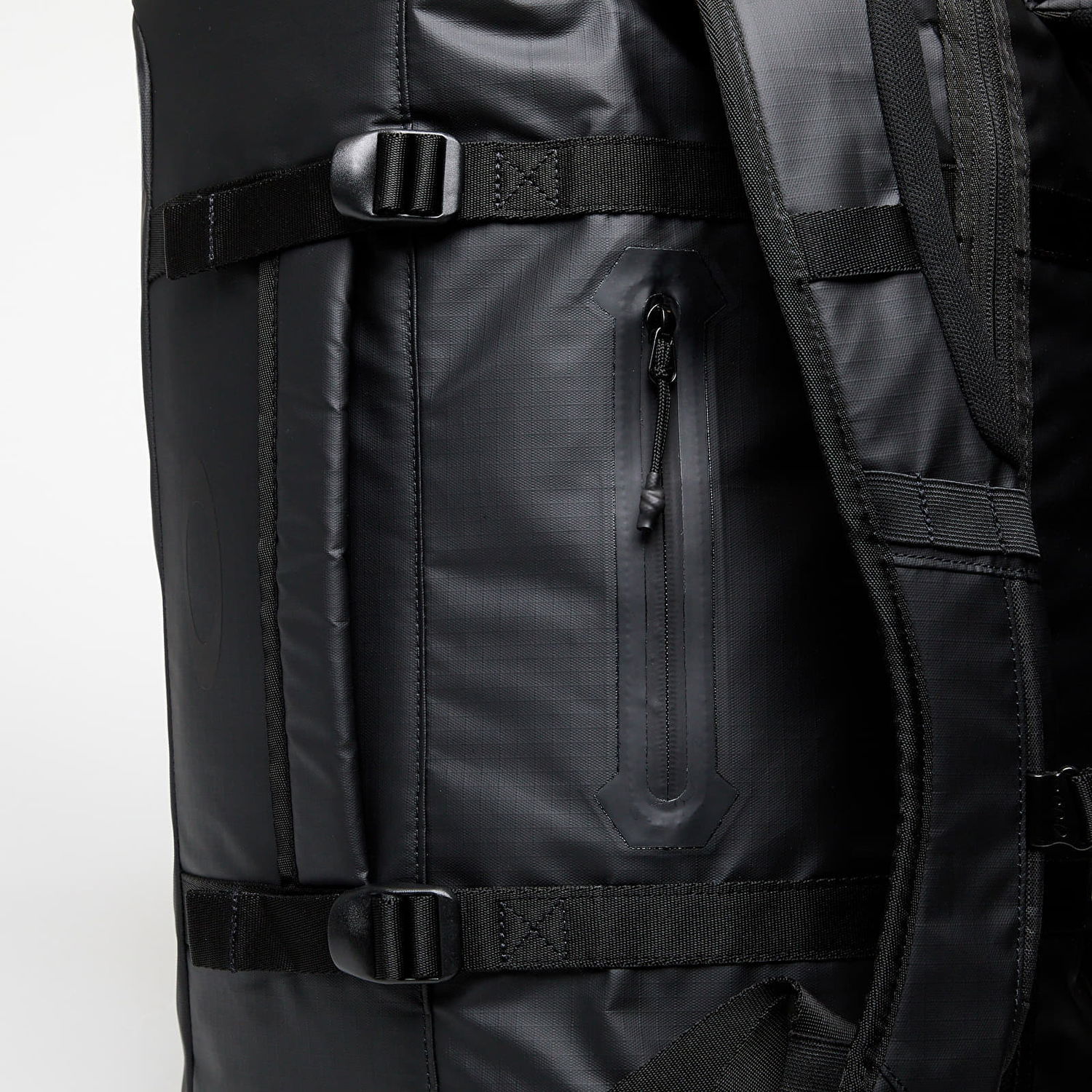 Ryggsäck OAKLEY Road Trip Rc Duffle Bag Blackout Svart | FOS901037-02E, 1