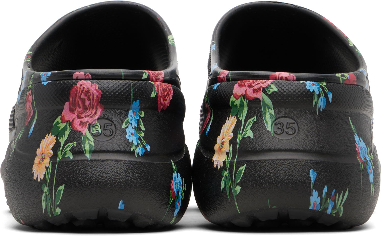 Sneakers och skor Balenciaga Balenciaga Crocs Edition Floral Pool Slides Svart | 677389W1S8G, 1