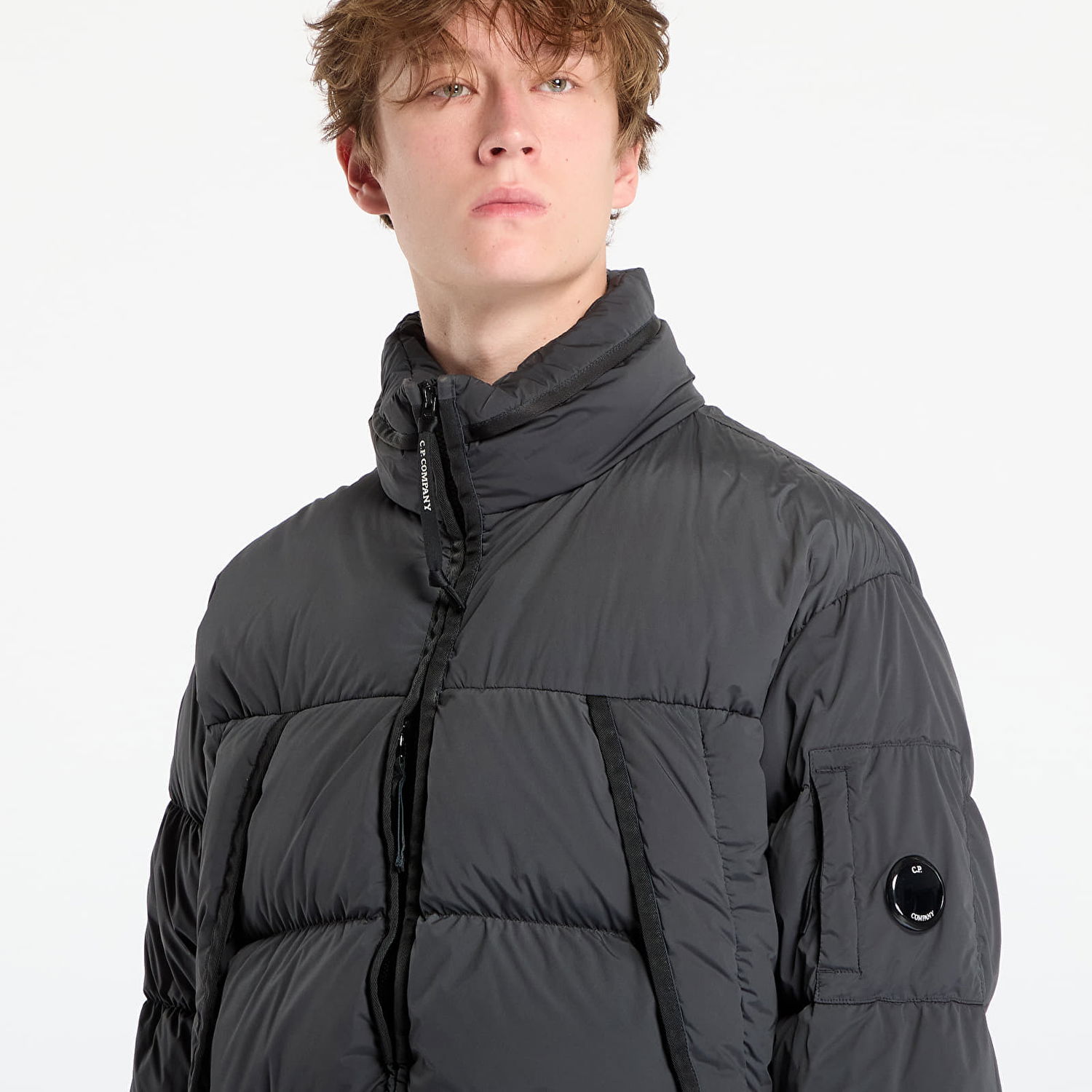 Pufferjacka C.P. Company Nycra-R Hooded Down Jacket Dark Shadow Grey Grå | 19CMOW239A005864G-978, 1