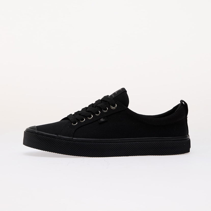 Sneakers och skor Cariuma Oca Low All Black Svart | 100103B10 M