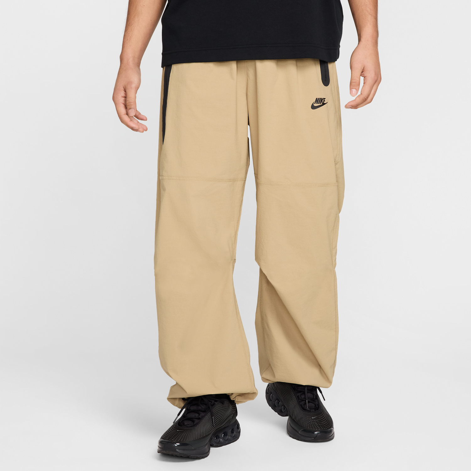 Cargo byxor Nike Nike Tech Woven Loose Fit Pants Beige | HM7158-297, 1