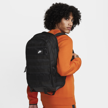 Ryggsäck Nike Sportswear RPM Backpack 26 l Svart | FD7544-010, 2