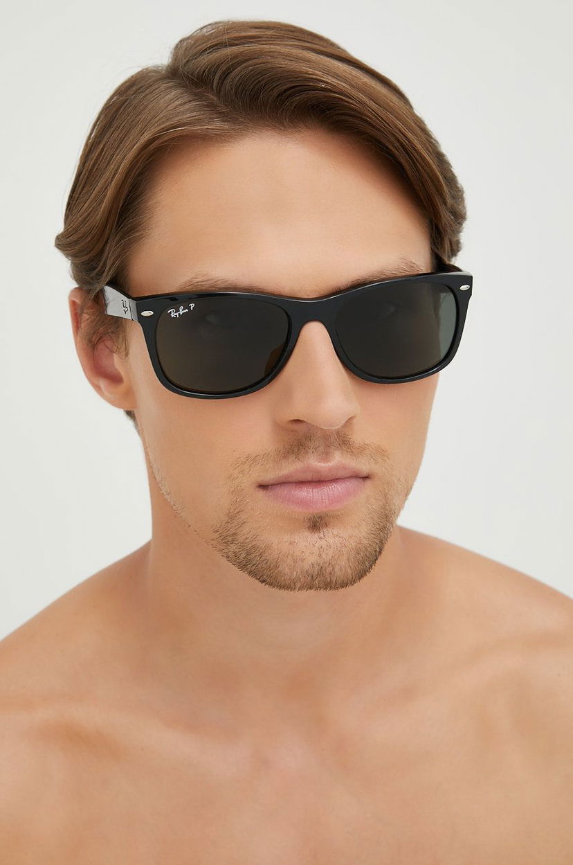 Solglasögon Ray-Ban NEW WAYFARER Sunglasses Svart | RB2132.901/58