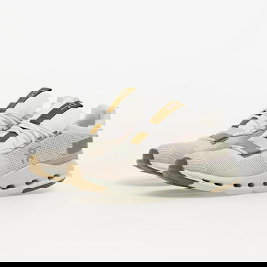Sneakers och skor On Running Cloudnova W Vit | 26.97885, 5