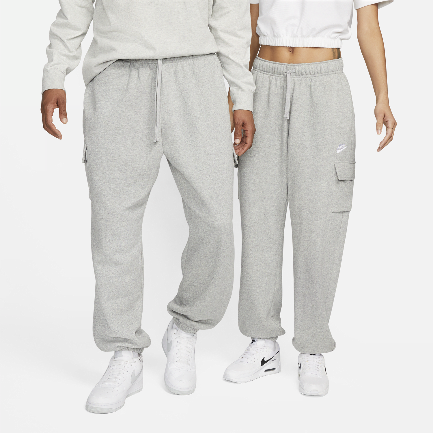 Träningsbyxor Nike Sportswear Club Fleece Mid Rise Oversized Cargo Tracksuit Bottoms Grå | DQ5196-063, 0