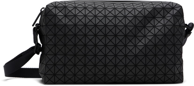 Axelväska BAO BAO ISSEY MIYAKE BAO BAO ISSEY MIYAKE Saddle Shoulder Bag Svart | BB59AG131