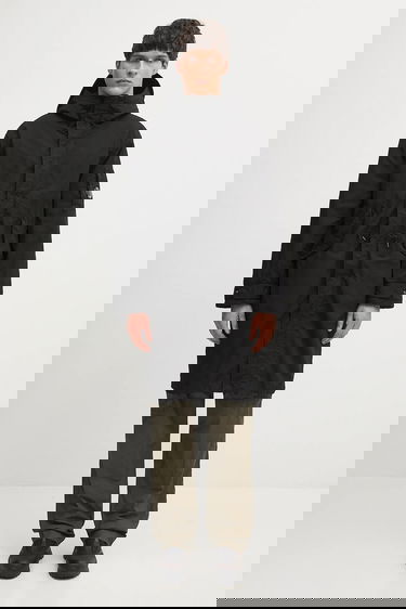 Parkas C.P. Company C.P. Company Hooded Parka Svart | 19CMOW095A110305G, 0