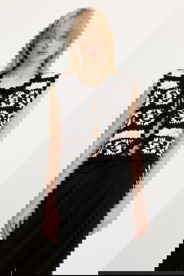 Väst GANNI GANNI Crochet Tie-Front Vest Svart | K2440, 0