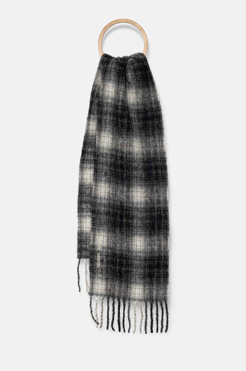 Halsduk Samsoe Samsoe Samsoe Samsoe Checked Wool Scarf with Fringed Ends and Wooden Ring Flerfärgad | U23300003