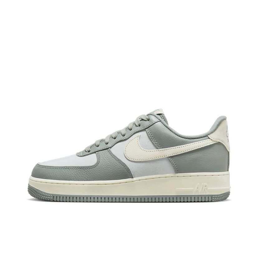 Sneakers och skor Nike Air Force 1 Low '07 LX "Mica Green" Grön | DV7186-300