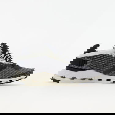 Sneakers och skor On Running M Cloudnova Svart | 26.99265, 1