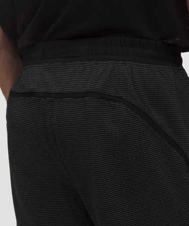 Shorts lululemon Short Pace Breaker linerless reflective mesh 18 cm Svart | prod20001643, 6