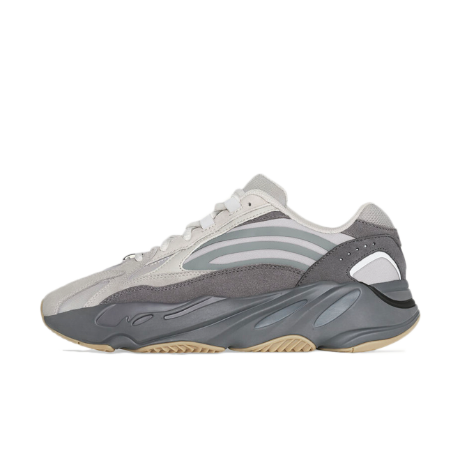 Sneakers och skor adidas Yeezy Yeezy Boost 700 V2 "Tephra" Brun | FU7914, 0
