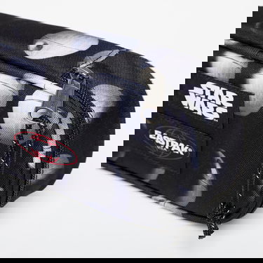 Ryggsäckar och väskor EASTPAK Star Wars Oval Single Death Star Pencil Case Svart | EK0007171Q21, 3
