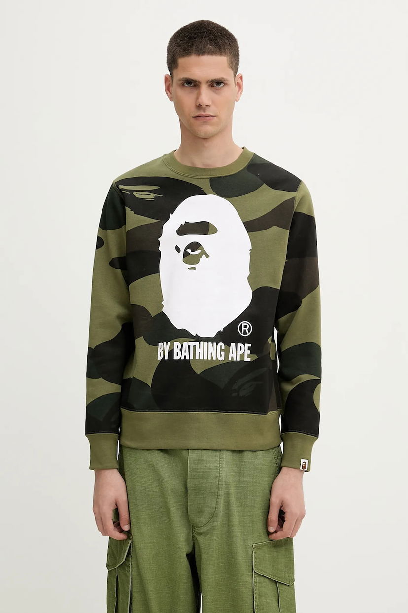 Sweatshirt BAPE A Bathing Ape Giant 1St Camo By Bathing Ape Crewneck Sweatshirt Grön | 1L30113011