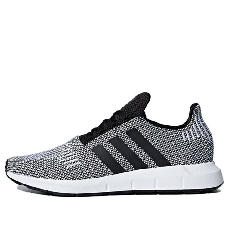 Sneakers och skor adidas Originals Swift Run Svart | B37734