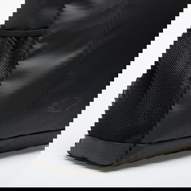 Ryggsäck OAKLEY Endless Adventure Rc Tote Bag Blackout Universal Svart | FOS901340-02EU, 2