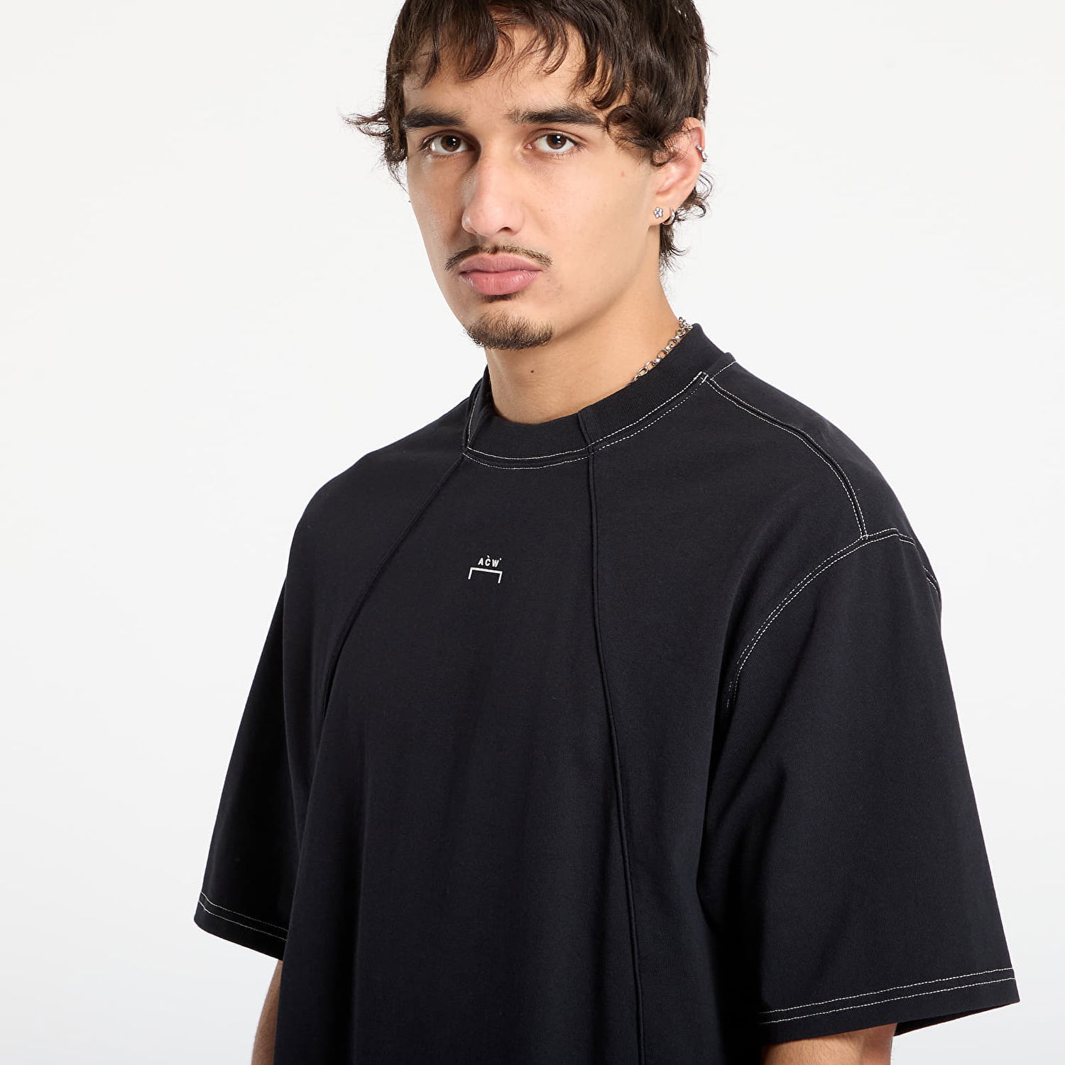 T-shirt A-COLD-WALL* Millbank Short Sleeve T-shirt with Exposed Stitching Svart | ACWMTS230 Black, 1