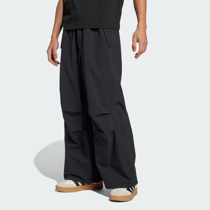 Cargo byxor adidas Performance Premium Essentials Utility Parachute Pants Svart | JD2111